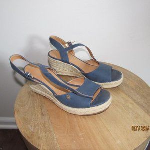 Tommy Hilfiger blue wedges